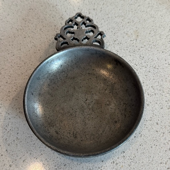 Vintage Stede Pewter Porringer Bowl Colonial Candle Plate Steel Horse Marked - Picture 1 of 6